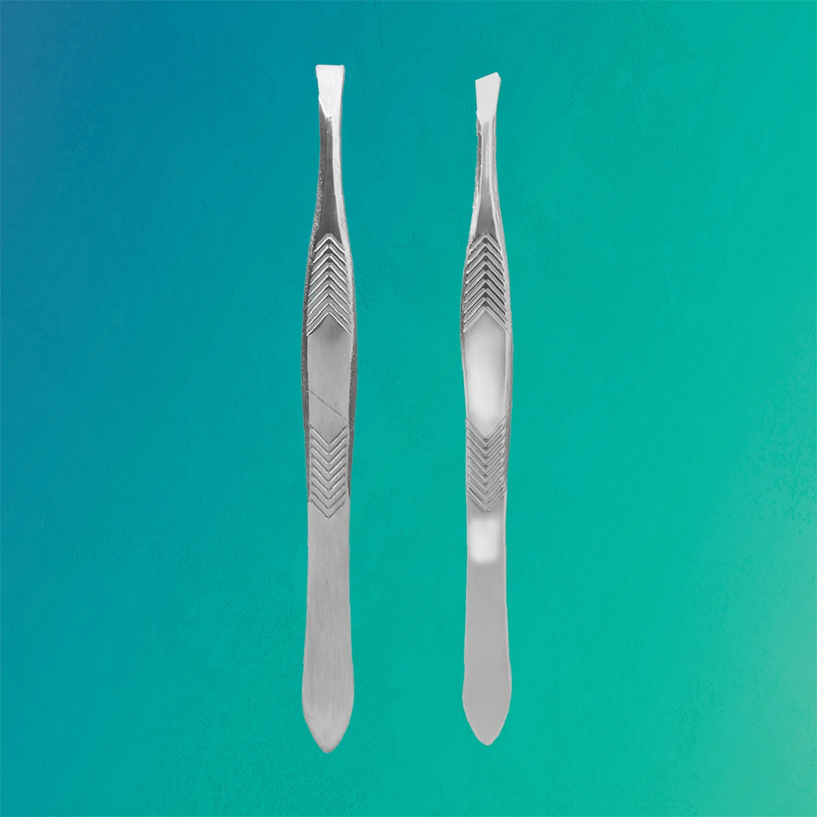 Dazz and Slay Fine Point Tweezer